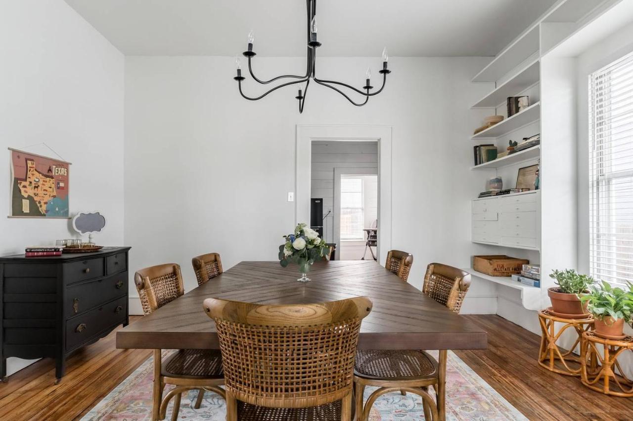 Restored 1930S Uptown Bungalow 2 Min. To Magnolia Waco Dış mekan fotoğraf